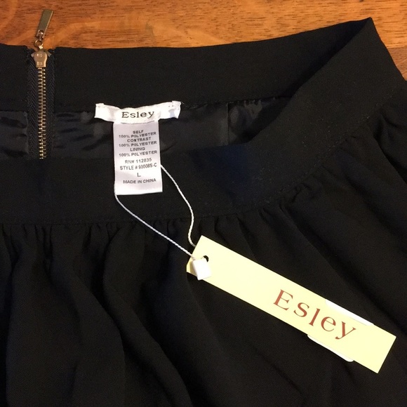 NWT Black Esley Full Swing Skirt L - Picture 5 of 7